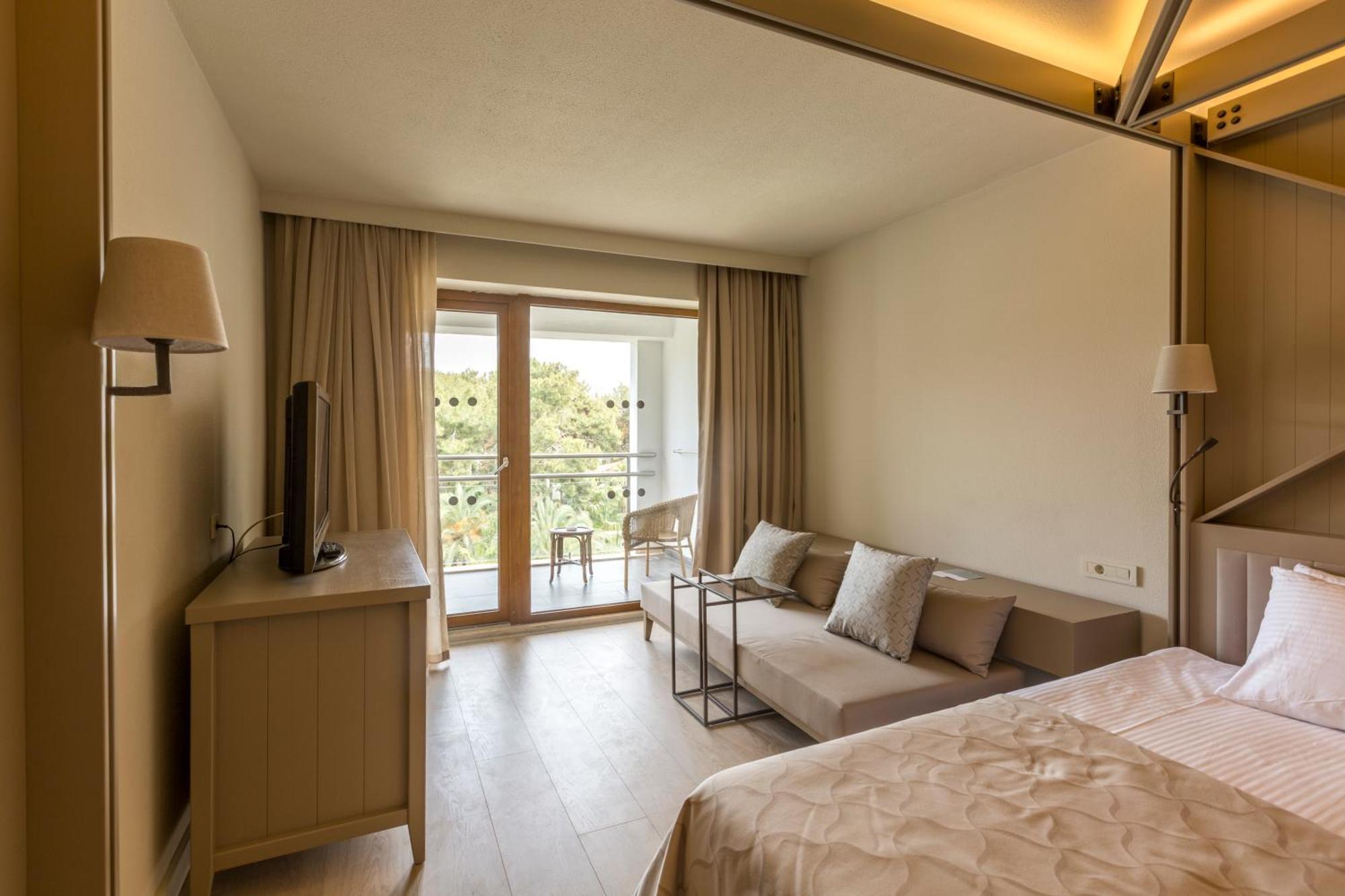 Voyage Sorgun Hotel Side Esterno foto